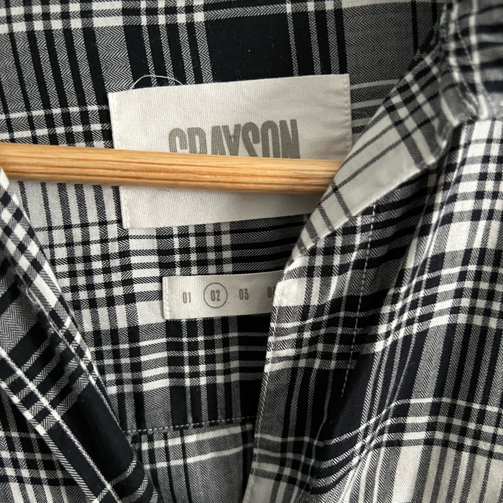 Grayson The Hero Buttondown, Sz Small - image 4